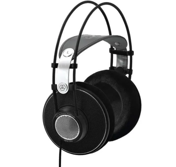 10 AKG Pro Audio K612 PRO.jpg
